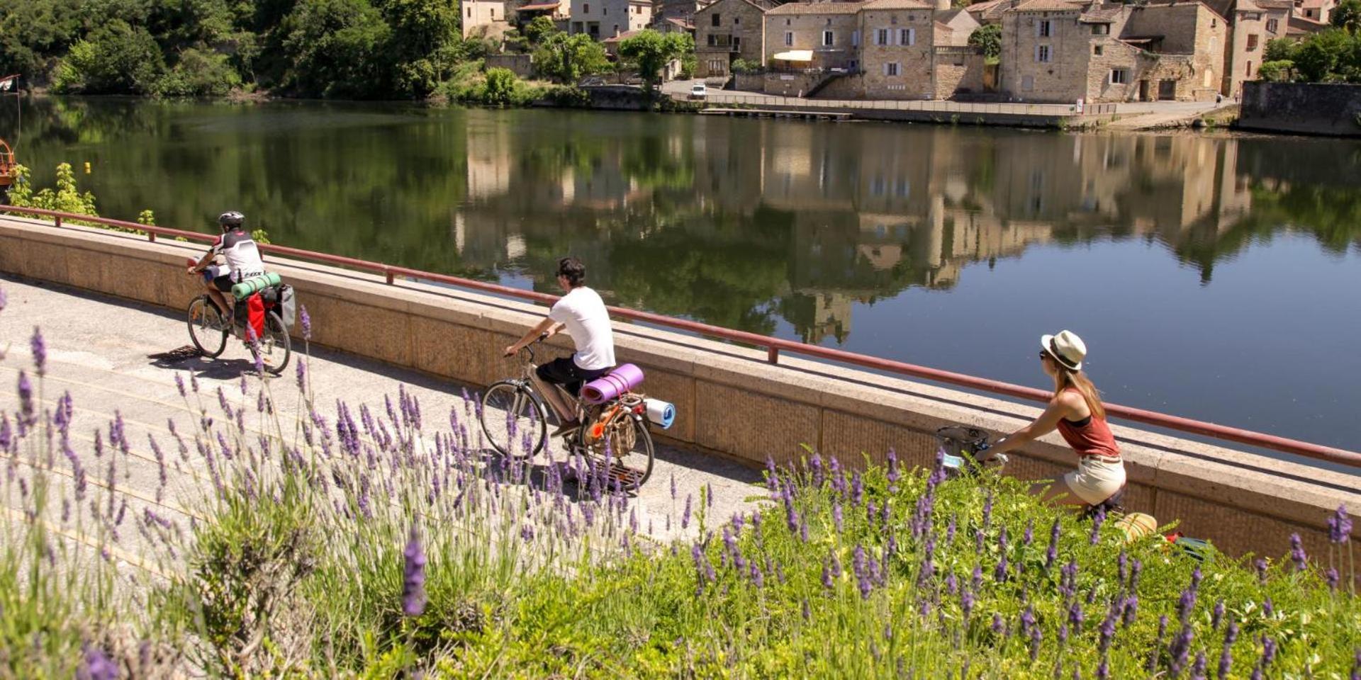 Gites Sur Le Causse De St Chels, Charme Sport Et Detente Saint-Chels エクステリア 写真